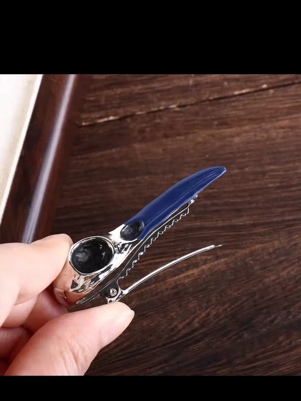 1 Plague Dr mask Hairclip